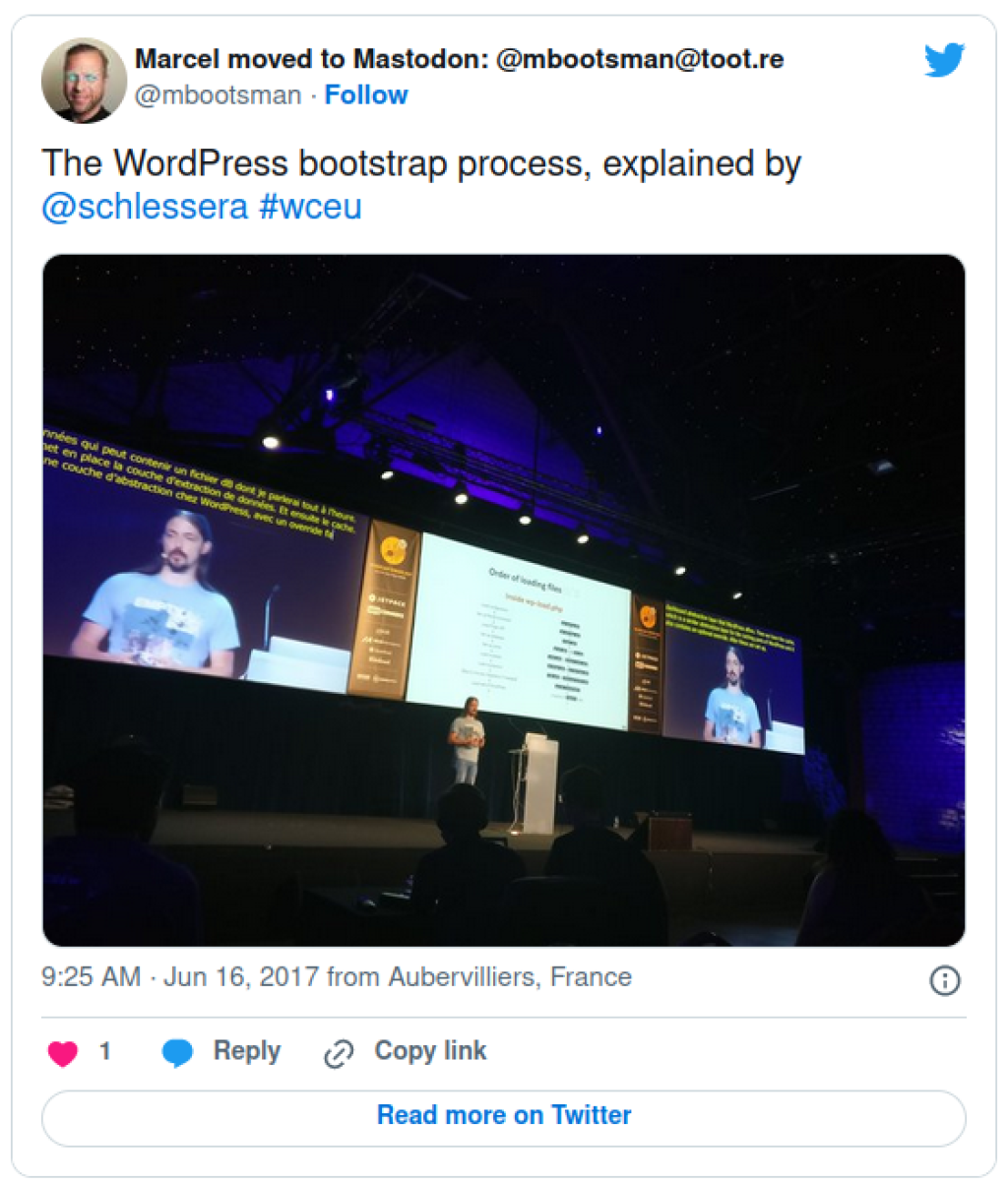 Screenshot of tweet 875615185695686657.